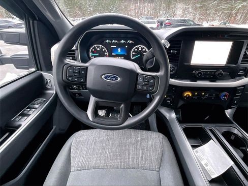 Used 2022 Ford F150 XLT w/ XTR Package image 17