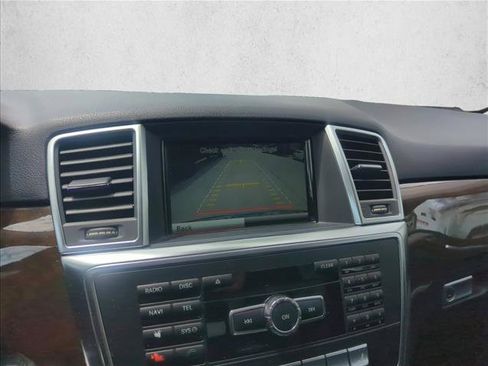 Used 2015 Mercedes-Benz ML 350 2WD image 9
