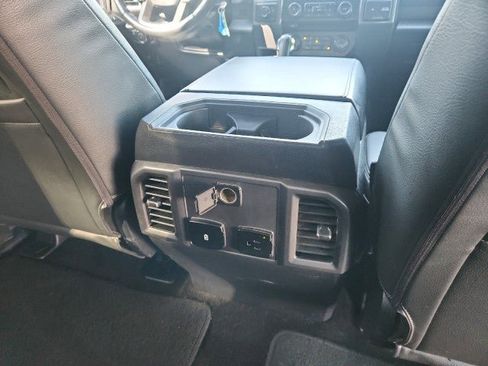 Used 2018 Ford F150 XLT w/ Equipment Group 302A Luxury AWD/4WD image 39