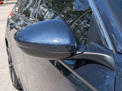 Used 2025 Honda Accord Touring image 11