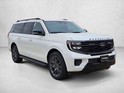 New 2026 Ford Expedition Max Platinum w/ Stealth Appearance Package AWD/4WD image 7