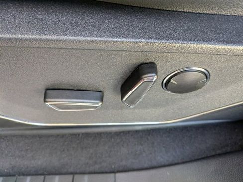 Certified 2023 Ford F150 Lariat w/ Equipment Group 502A High image 22