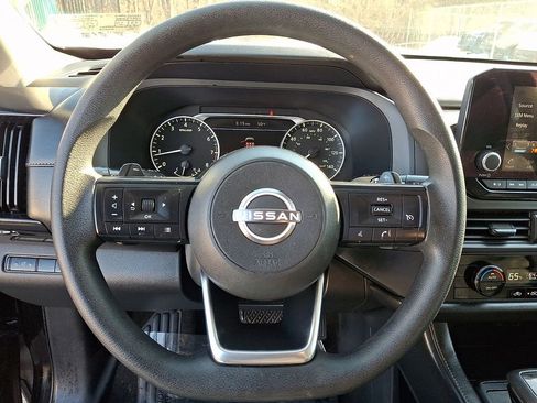 Certified 2023 Nissan Pathfinder S image 21