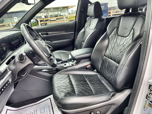 Used 2024 Kia Telluride EX X-Line AWD/4WD image 11