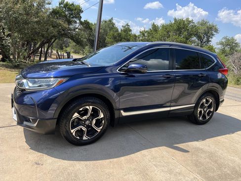 Used 2017 Honda CR-V Touring image 5
