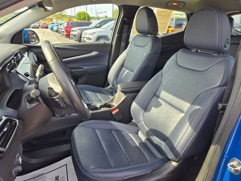 Used 2022 Chevrolet Bolt EUV Premier w/ Launch Edition FWD image 16