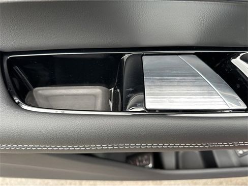 New 2025 Cadillac Lyriq Sport image 28