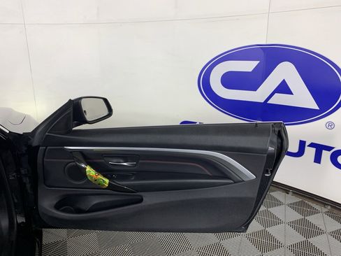 Used 2018 BMW 430i Convertible image 32