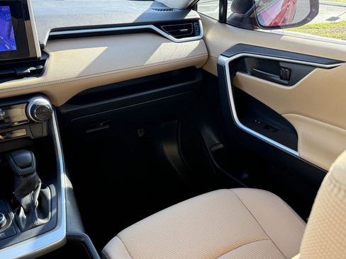 Used 2023 Toyota RAV4 LE image 14