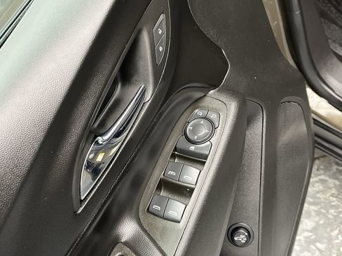 Certified 2023 Chevrolet Equinox LT image 8