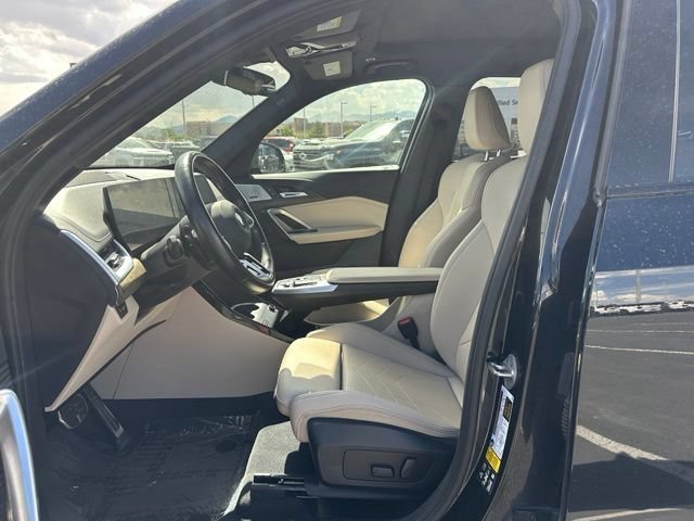 Used 2023 BMW X1 xDrive28i w/ Premium Package AWD/4WD image 16