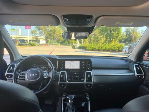 Used 2022 Kia Sorento SX AWD/4WD image 26
