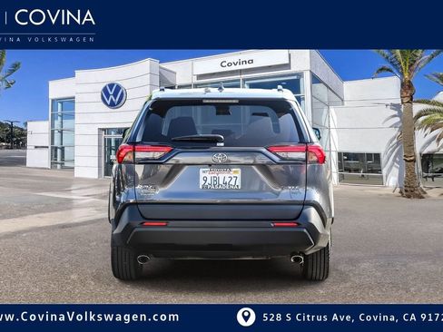 Used 2021 Toyota RAV4 XLE image 6