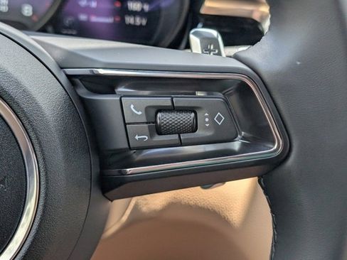 New 2025 Porsche Macan image 21