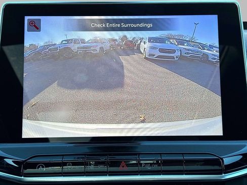 New 2026 Jeep Compass Limited image 12