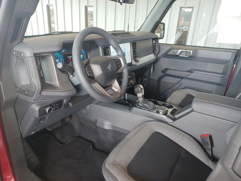 New 2025 Ford Bronco 4-Door w/ Sasquatch Package image 11