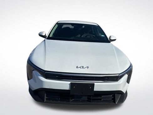 Used 2025 Kia K4 FWD image 8