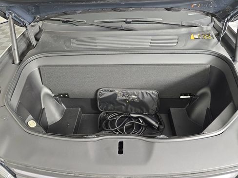 Used 2023 Rivian R1S Adventure image 14