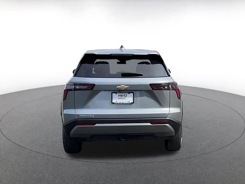 Used 2025 Chevrolet Equinox LT image 12