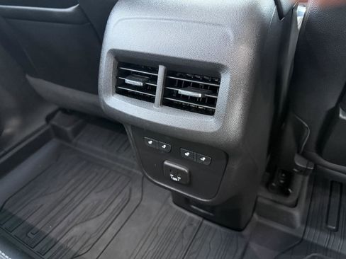 Used 2022 GMC Terrain Denali w/ Denali Premium Package image 34