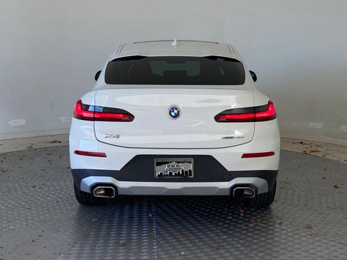 Certified 2023 BMW X4 xDrive30i w/ Premium Package image 9