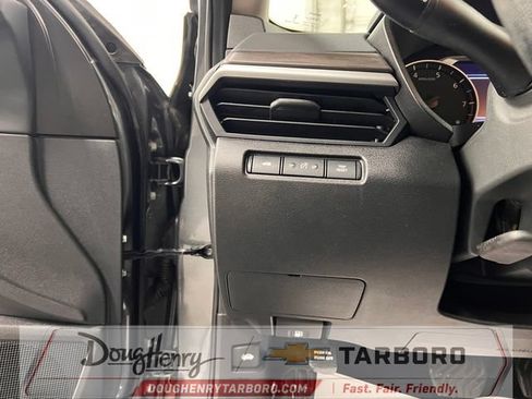 Used 2025 Nissan Altima 2.5 SV FWD image 29
