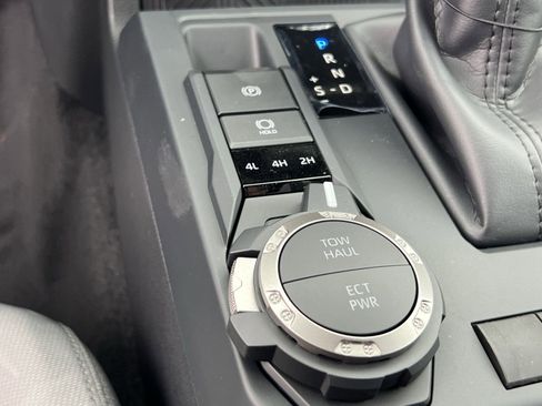 New 2025 Toyota Tacoma SR5 AWD/4WD image 23