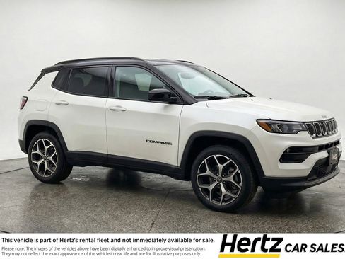 Used 2025 Jeep Compass Limited image 1