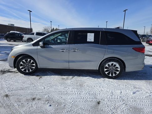 Certified 2023 Honda Odyssey EX-L image 13