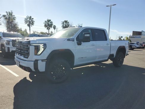 New 2026 GMC Sierra 2500 AT4 w/ AT4 Premium Plus Package image 2