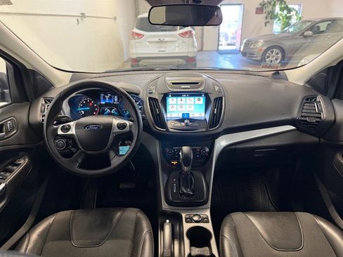 Used 2016 Ford Escape SE w/ SE Chrome Package AWD/4WD image 18