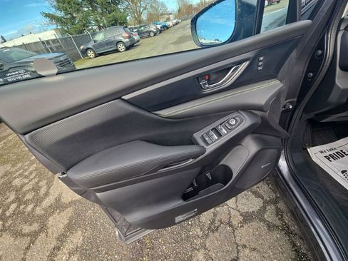 Used 2025 Subaru Ascent Bronze Edition image 11