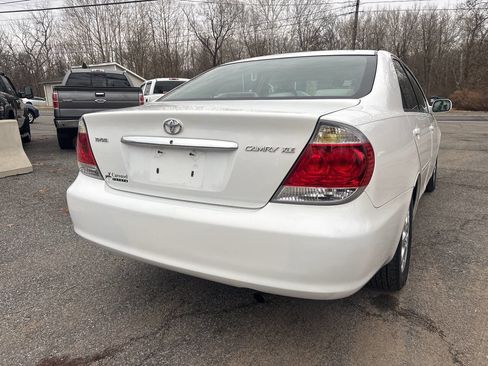 Used 2005 Toyota Camry XLE image 13