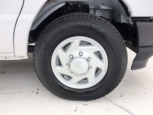 Used 2023 Ford E-350 and Econoline 350 Super Duty w/ Power Windows & Locks Group RWD image 30