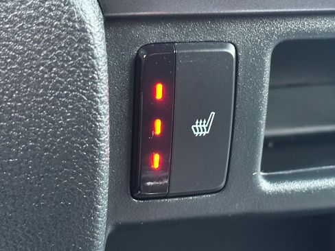 Used 2022 Honda Pilot Sport image 28