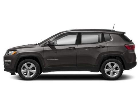 Used 2018 Jeep Compass Limited AWD/4WD image 2
