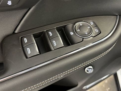 New 2025 Buick Envision Sport Touring image 28