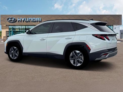 New 2026 Hyundai Tucson SEL FWD image 4