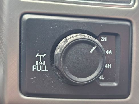 Used 2018 Ford F150 Limited image 36