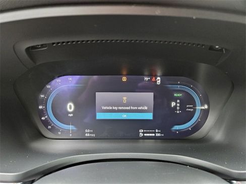 Used 2023 Volvo S60 T8 Plus image 30