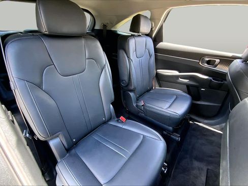 Used 2026 Kia Sorento EX w/ EX Premium Package FWD image 20