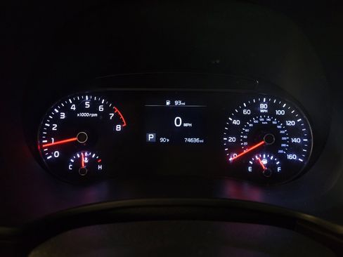 Used 2020 Kia Soul LX FWD image 23