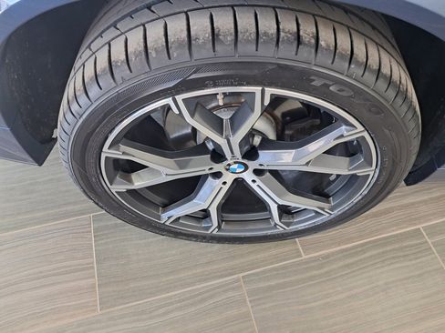 Used 2022 BMW X5 sDrive40i w/ M Sport Package image 28