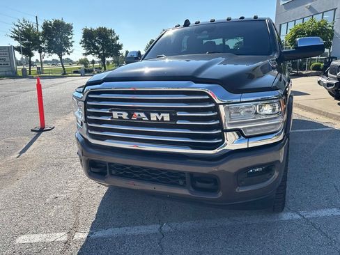Used 2022 RAM 2500 Limited AWD/4WD image 11