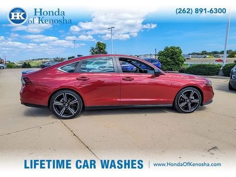 Used 2023 Honda Accord Sport image 6