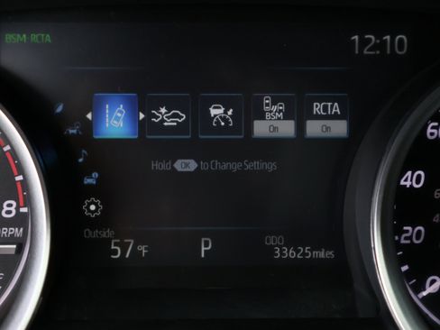 Used 2023 Toyota Camry XLE w/ Cold Weather Package image 4