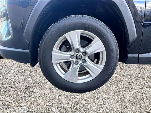 Used 2019 Toyota RAV4 XLE image 9