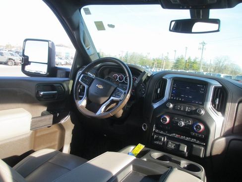 Certified 2022 Chevrolet Silverado 2500 LTZ image 21