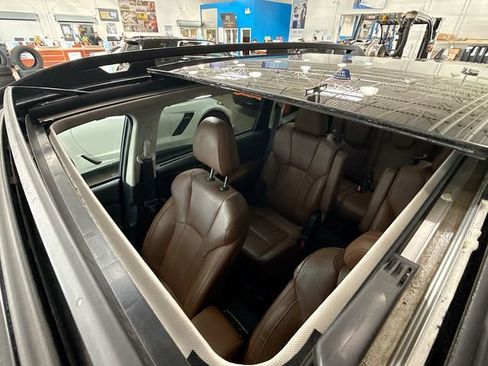 Used 2019 Subaru Ascent Touring AWD/4WD image 24
