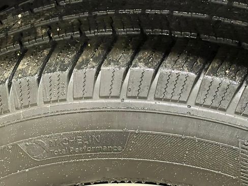 Used 2018 Ford F150 XLT w/ Equipment Group 302A Luxury image 11